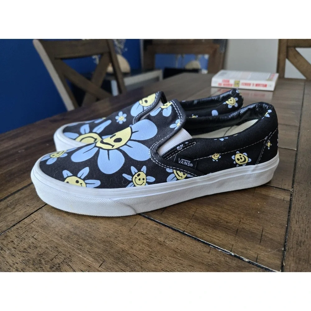 Vans Classic Slip-On Trippy Grin Floral Multicolor Canvas Shoes M- 7 W-8.5